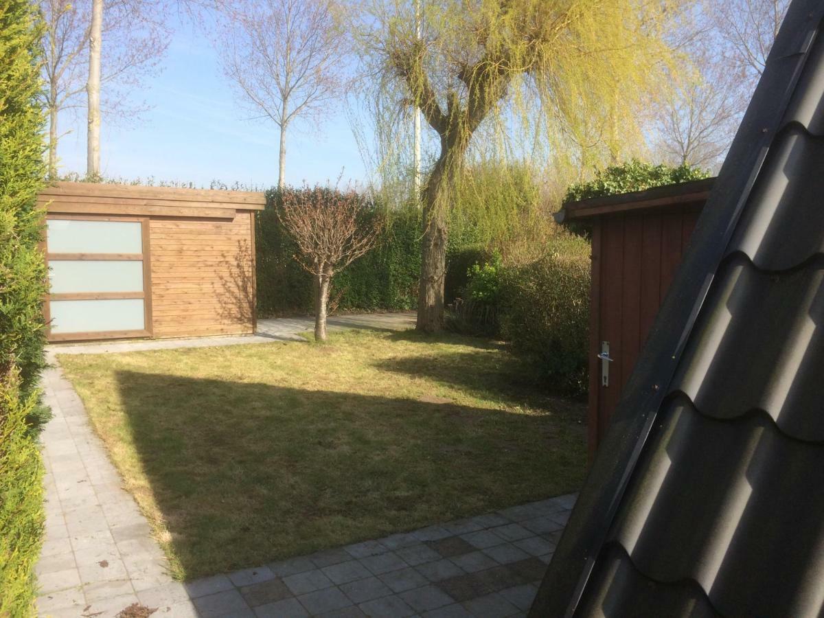 Vakantiehuisje Aan De Kust Oostduinkerke Nieuwpoort Esterno foto